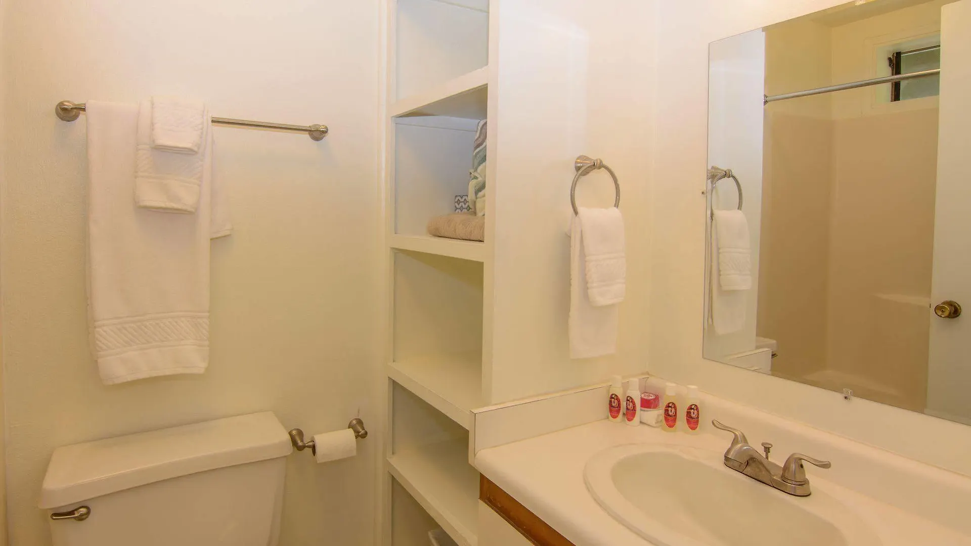 Makai Sunset Inn Lahaina